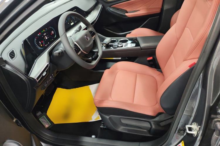 Used CHANGAN Eado 2025 PLUS 1.4T Dual-Clutch High-Energy Version Left Front Seat