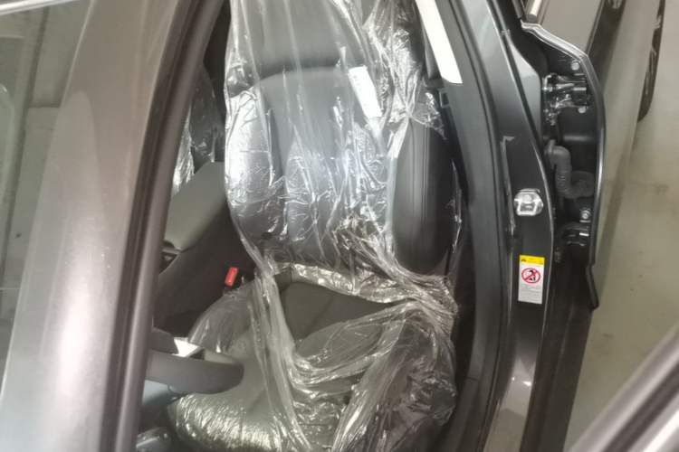 Used CHANGAN Eado 2025 Blue Whale 1.5T 500Bar Prestige Model Left Front Seat