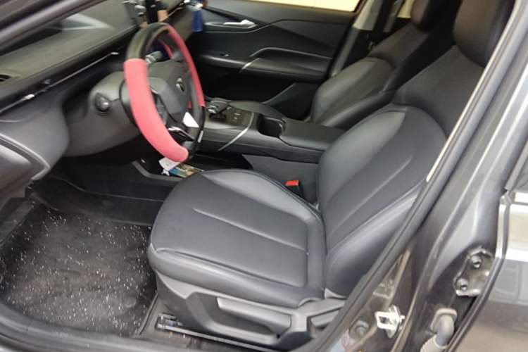 Used CHANGAN Eado 2025 Blue Whale 1.5T 500Bar Prestige Model Left Front Seat