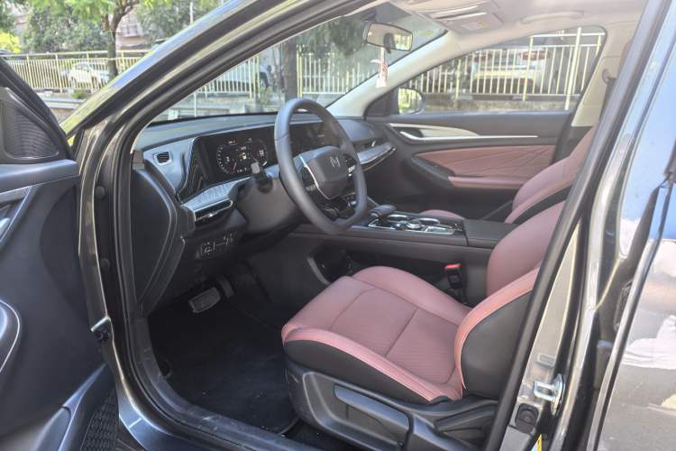Used CHANGAN Eado 2025 PLUS 1.4T Dual-Clutch High-Energy Version Left Front Seat