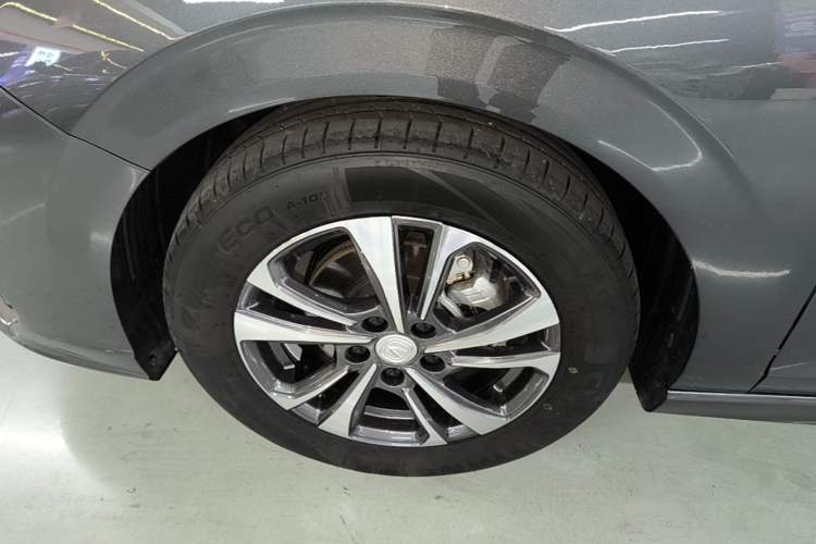 Used CHANGAN Eado 2025 PLUS 1.4T Dual-Clutch High-Energy Version Left Front Wheel Hub
