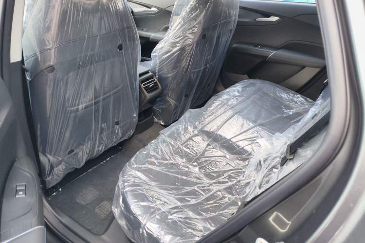 Used CHANGAN Eado 2025 Blue Whale 1.5T 500Bar Prestige Model Left Rear Seat