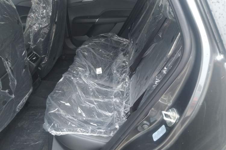 Used CHANGAN Eado 2025 Blue Whale 1.5T 500Bar Prestige Model Left Rear Seat