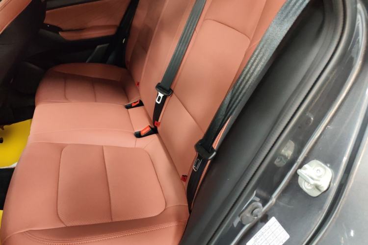 Used CHANGAN Eado 2025 PLUS 1.4T Dual-Clutch High-Energy Version Left Rear Seat