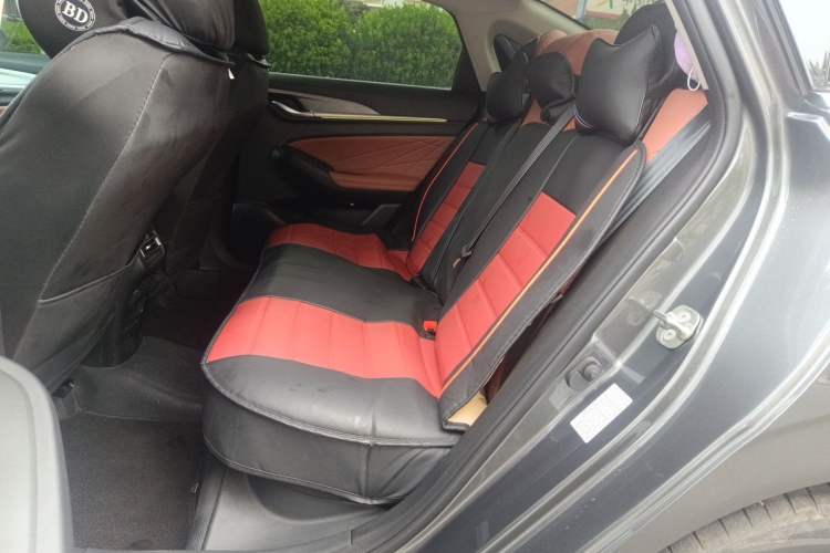 Used CHANGAN Eado 2025 PLUS 1.4T Dual-Clutch High-Energy Version Left Rear Seat