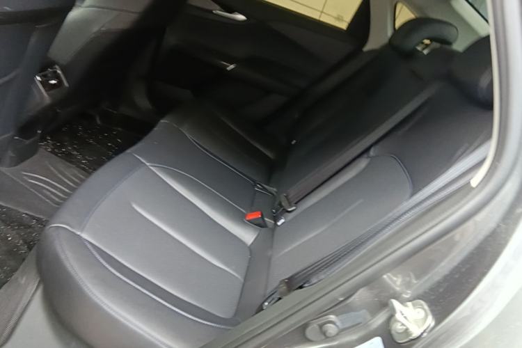 Used CHANGAN Eado 2025 Blue Whale 1.5T 500Bar Prestige Model Left Rear Seat