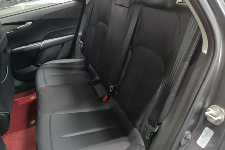 Used CHANGAN Eado 2025 Blue Whale 1.5T 500Bar Prestige Model Left Rear Seat