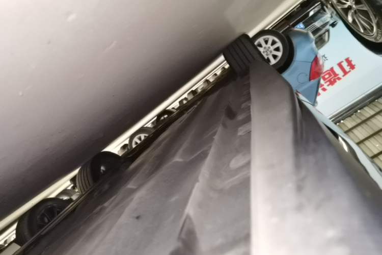 Used CHANGAN Eado 2025 Blue Whale 1.5T 500Bar Prestige Model Left Side Sill