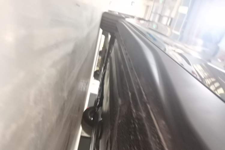 Used CHANGAN Eado 2025 Blue Whale 1.5T 500Bar Prestige Model Left Side Sill