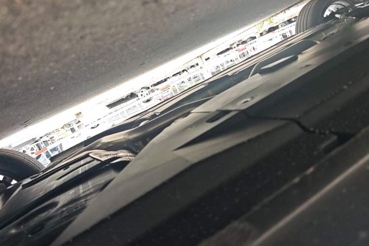 Used CHANGAN Eado 2025 Blue Whale 1.5T 500Bar Prestige Model Left Side Sill