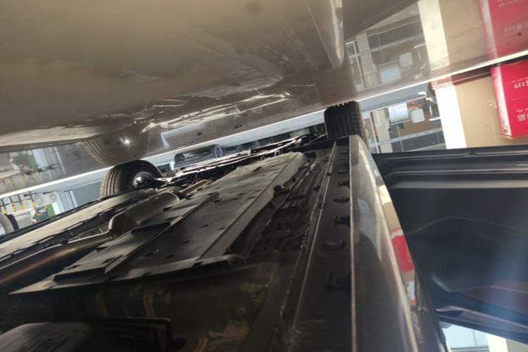 Used CHANGAN Eado 2025 PLUS 1.4T Dual-Clutch High-Energy Version Left Side Sill