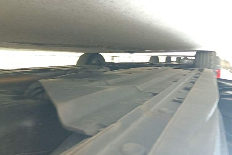 Used CHANGAN Eado 2025 Blue Whale 1.5T 500Bar Prestige Model Left Side Sill