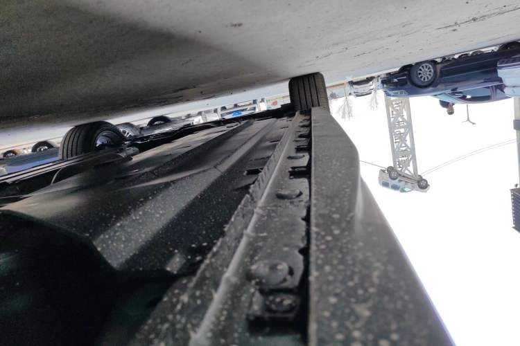 Used CHANGAN Eado 2025 Blue Whale 1.5T 500Bar Prestige Model Left Side Sill
