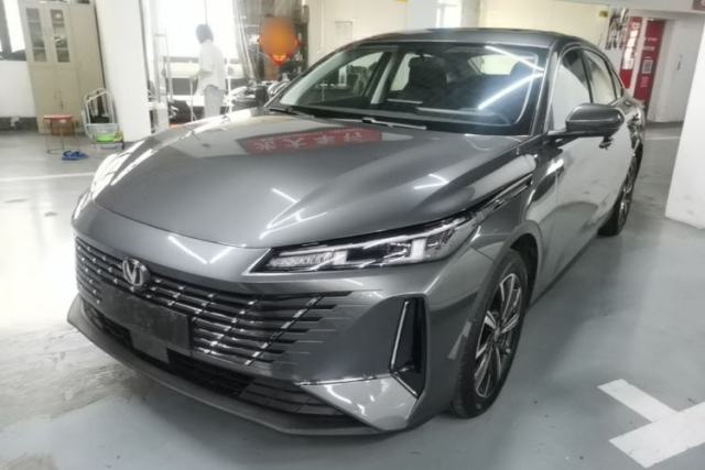 Used CHANGAN Eado 2025 Blue Whale 1.5T 500Bar Prestige Model