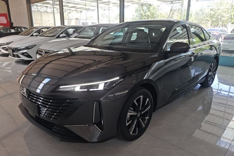 Used CHANGAN Eado 2025 Blue Whale 1.5T 500Bar Prestige Model Guazi used car, China used car export, Used car for sale, Used cars, Cheapest cars for sale