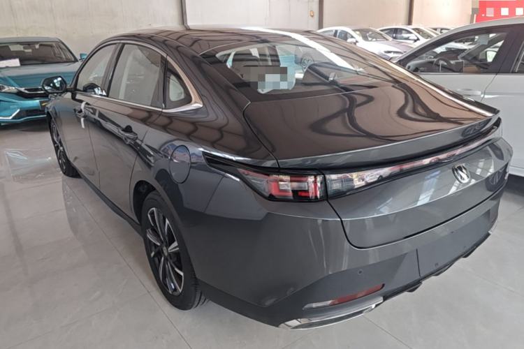 Used CHANGAN Eado 2025 Blue Whale 1.5T 500Bar Prestige Model Rear Left 45 Deg