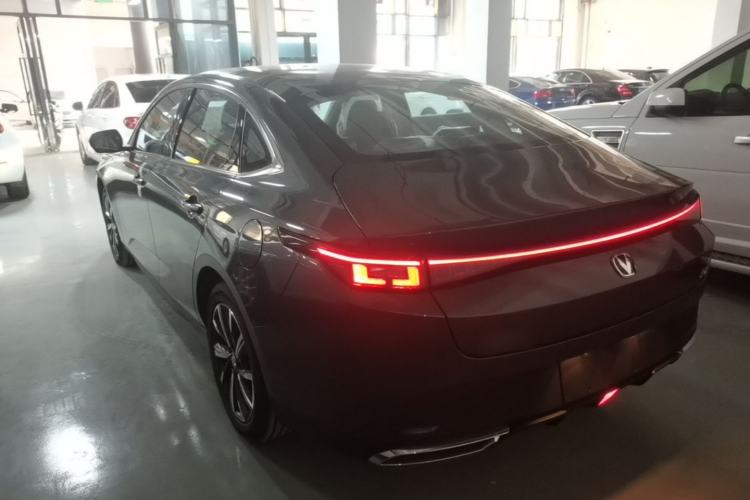 Used CHANGAN Eado 2025 Blue Whale 1.5T 500Bar Prestige Model Rear Left 45 Deg