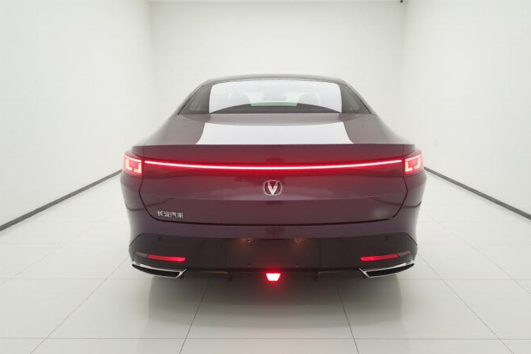 Used CHANGAN Eado 2025 Blue Whale 1.5T 500Bar Prestige Model Rear