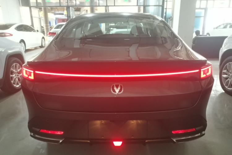 Used CHANGAN Eado 2025 Blue Whale 1.5T 500Bar Prestige Model Rear