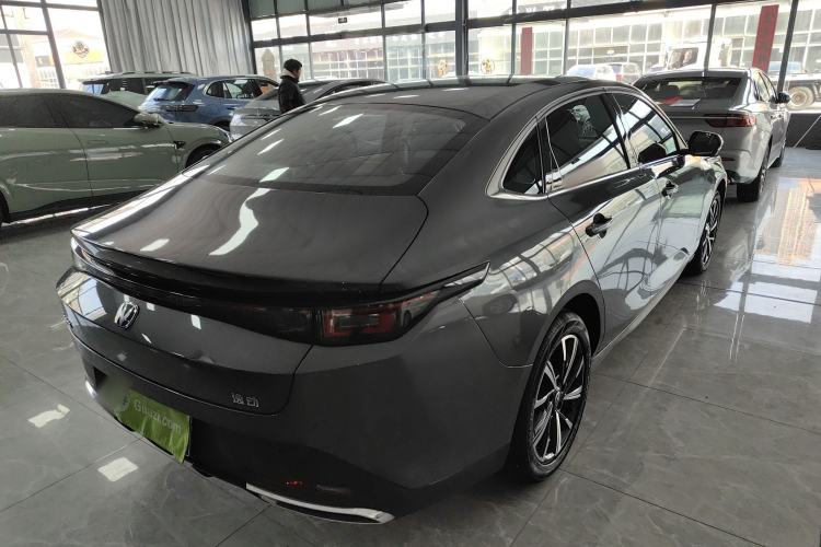 Used CHANGAN Eado 2025 Blue Whale 1.5T 500Bar Prestige Model Rear Right 45 Deg