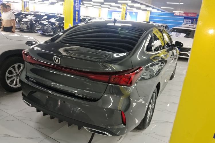 Used CHANGAN Eado 2025 PLUS 1.4T Dual-Clutch High-Energy Version Rear Right 45 Deg
