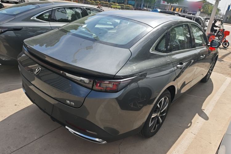 Used CHANGAN Eado 2025 Blue Whale 1.5T 500Bar Prestige Model Rear Right 45 Deg