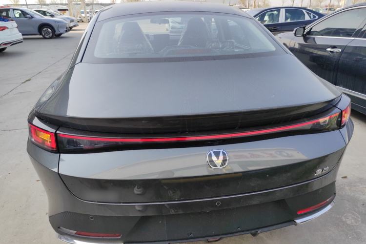 Used CHANGAN Eado 2025 Blue Whale 1.5T 500Bar Prestige Model Rear