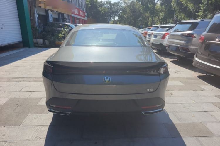 Used CHANGAN Eado 2025 Blue Whale 1.5T 500Bar Prestige Model Rear