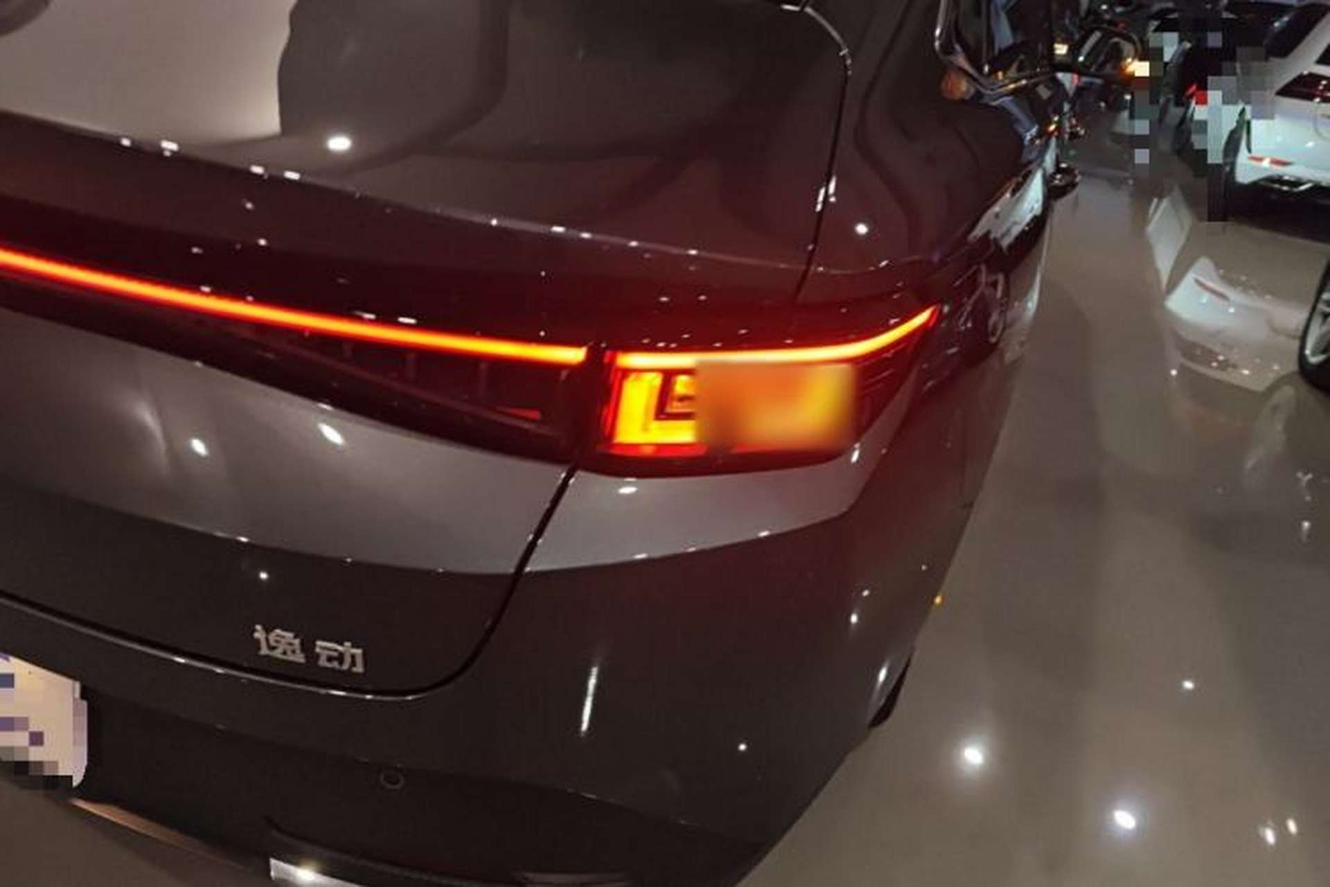Used CHANGAN Eado 2025 Blue Whale 1.5T 500Bar Prestige Model Right Rear Taillight