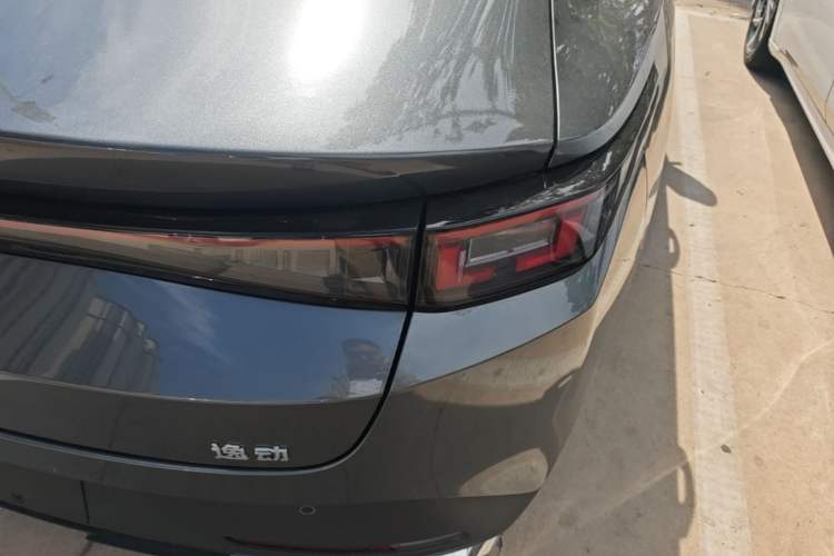 Used CHANGAN Eado 2025 Blue Whale 1.5T 500Bar Prestige Model Right Rear Taillight