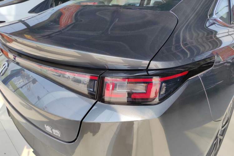 Used CHANGAN Eado 2025 Blue Whale 1.5T 500Bar Prestige Model Right Rear Taillight