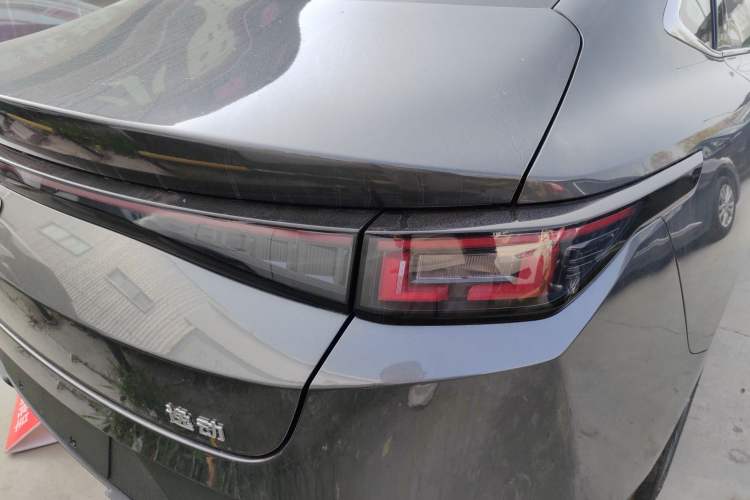 Used CHANGAN Eado 2025 Blue Whale 1.5T 500Bar Prestige Model Right Rear Taillight