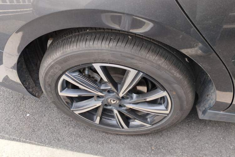 Used CHANGAN Eado 2025 Blue Whale 1.5T 500Bar Prestige Model Right Rear Wheel Hub