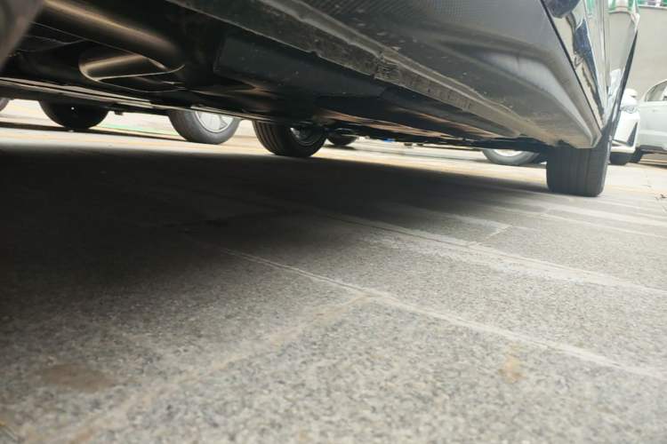Used CHANGAN Eado 2025 Blue Whale 1.5T 500Bar Prestige Model Right Side Sill