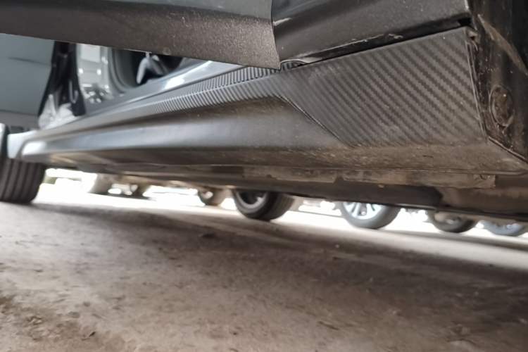 Used CHANGAN Eado 2025 Blue Whale 1.5T 500Bar Prestige Model Right Side Sill