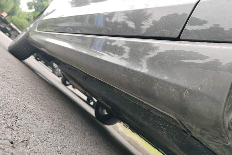 Used CHANGAN Eado 2025 PLUS 1.4T Dual-Clutch High-Energy Version Right Side Sill