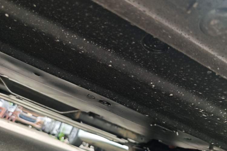 Used CHANGAN Eado 2025 Blue Whale 1.5T 500Bar Prestige Model Right Side Sill