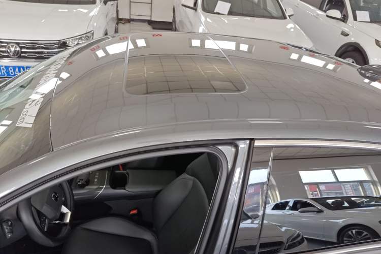Used CHANGAN Eado 2025 Blue Whale 1.5T 500Bar Prestige Model Roof
