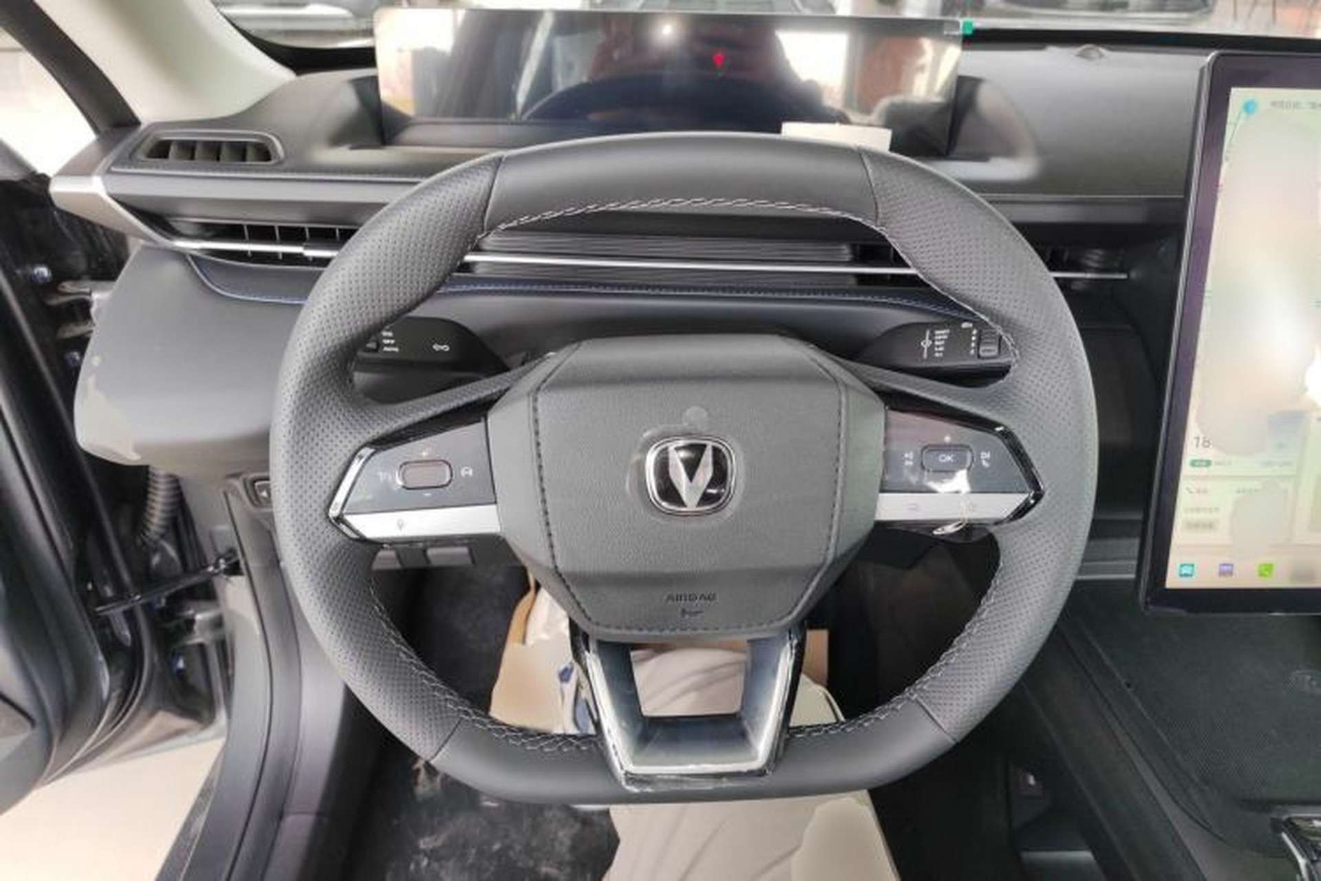 Used CHANGAN Eado 2025 Blue Whale 1.5T 500Bar Prestige Model Steering Wheel