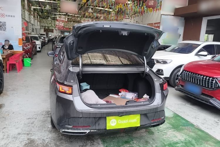 Used CHANGAN Eado 2025 Blue Whale 1.5T 500Bar Prestige Model Trunk