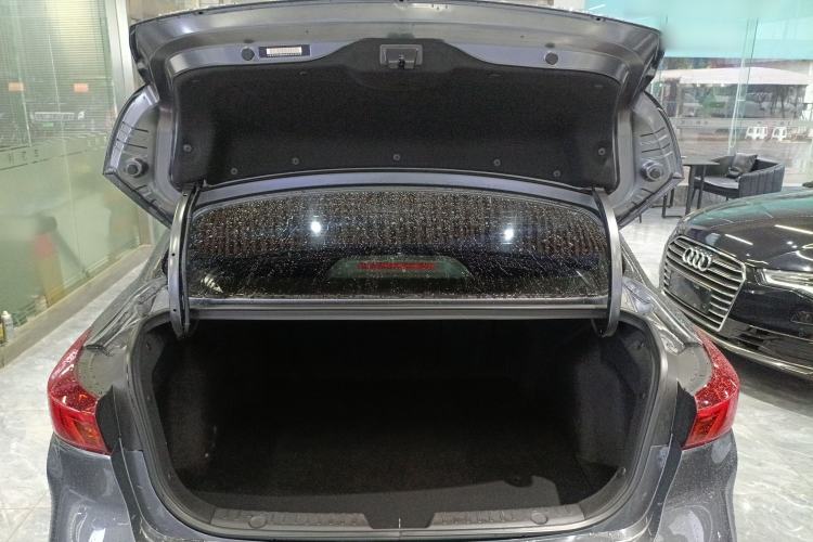 Used CHANGAN Eado 2025 PLUS 1.5L Manual Luxury Edition Trunk