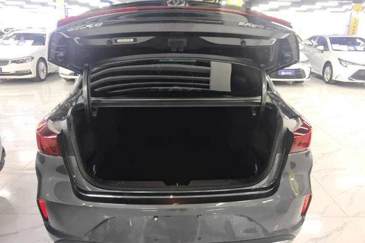 Used CHANGAN Eado 2025 PLUS 1.4T Dual-Clutch High-Energy Version Trunk
