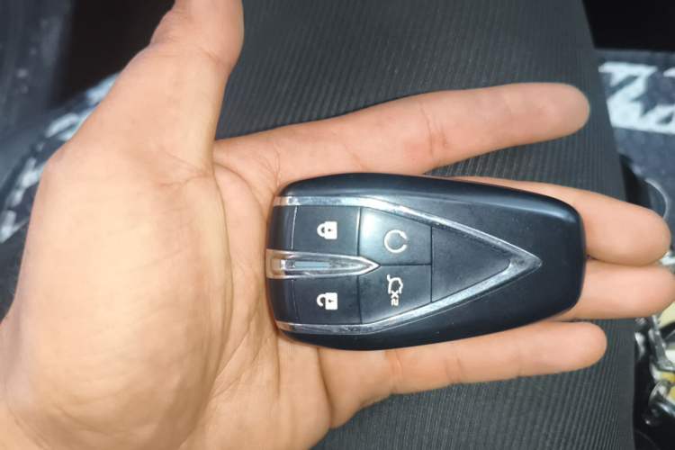 Used CHANGAN Eado 2025 Blue Whale 1.5T 500Bar Prestige Model Vehicle Key
