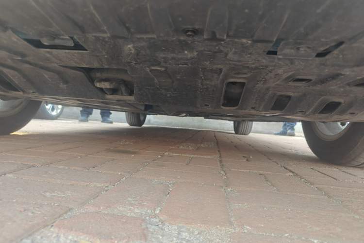 Used CHANGAN Eado 2025 PLUS 1.5L Manual Luxury Edition Chassis Front