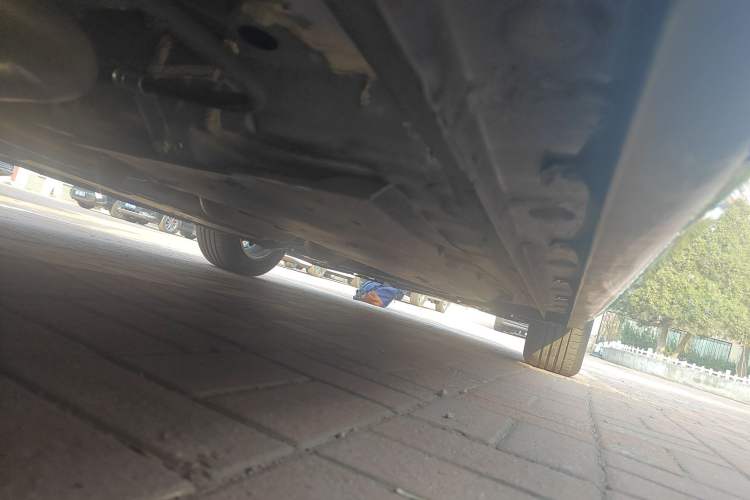 Used CHANGAN Eado 2025 PLUS 1.5L Manual Luxury Edition Chassis Rear Right