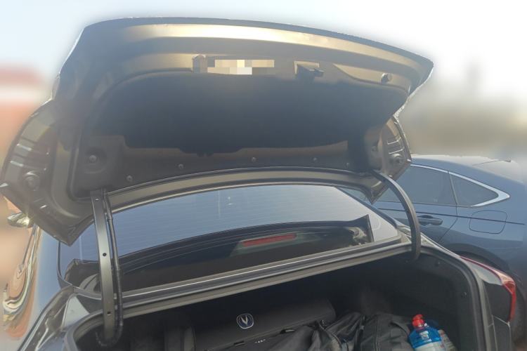 Used CHANGAN Eado 2025 PLUS 1.5L Manual Luxury Edition Trunk