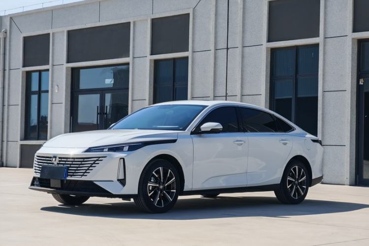 Used CHANGAN Eado 2025 Blue Whale 1.5T 500Bar Prestige Model Guazi used car, China used car export, Used car for sale, Used  cars, Cheapest cars for sale