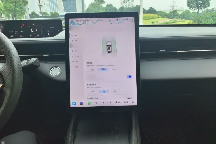 Used CHANGAN Eado 2025 Blue Whale 1.5T 500Bar Prestige Model Audio And AC Panel