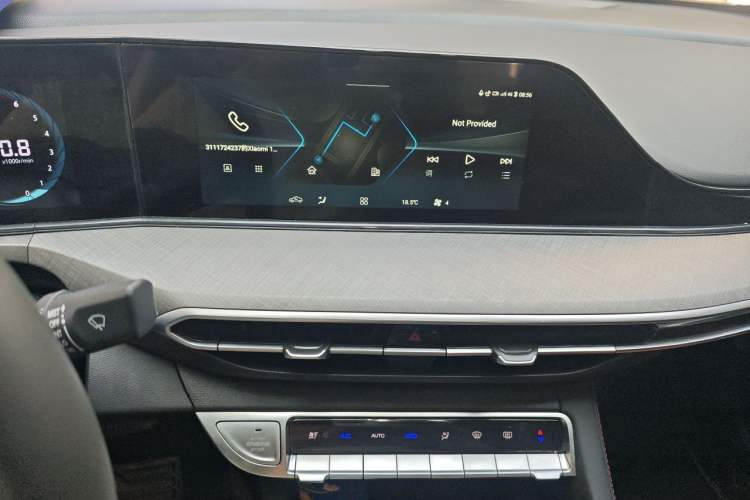 Used CHANGAN Eado 2025 PLUS 1.4T Dual-Clutch High-Energy Version Audio And AC Panel
