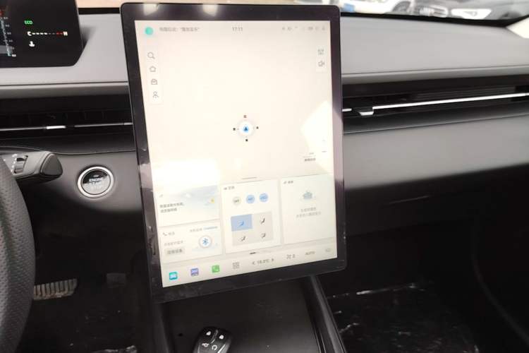 Used CHANGAN Eado 2025 Blue Whale 1.5T 500Bar Prestige Model Audio And AC Panel